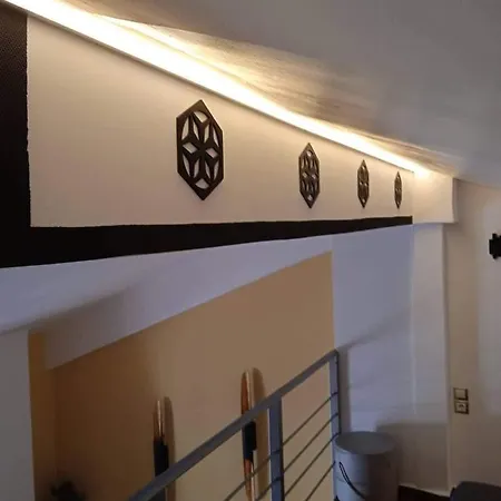 Rest On The Pedestrian Street *