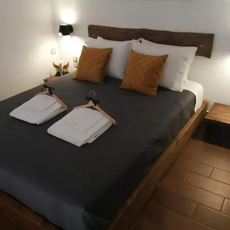 Rest On The Pedestrian Street Apartment Kalavryta