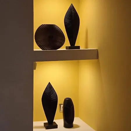 Rest On The Pedestrian Street *