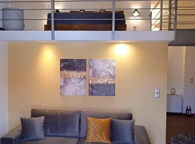 Rest On The Pedestrian Street