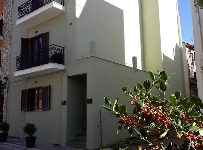 Rest On The Pedestrian Street