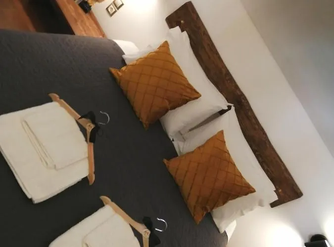 Rest On The Pedestrian Street アパート カラブリタ