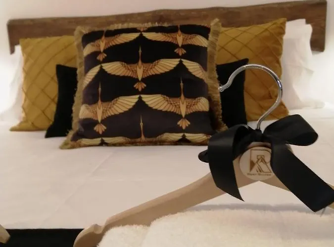 Rest On The Pedestrian Street * カラブリタ